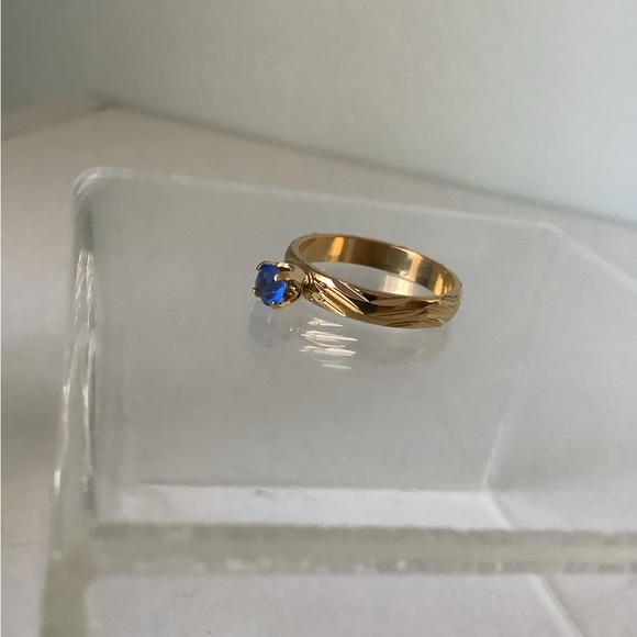 New vintage costume birthstone ring - Picture 2 of 8